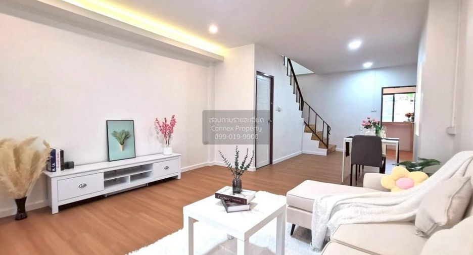 À vendre 2 chambres maison de ville à Sai Mai, Bangkok