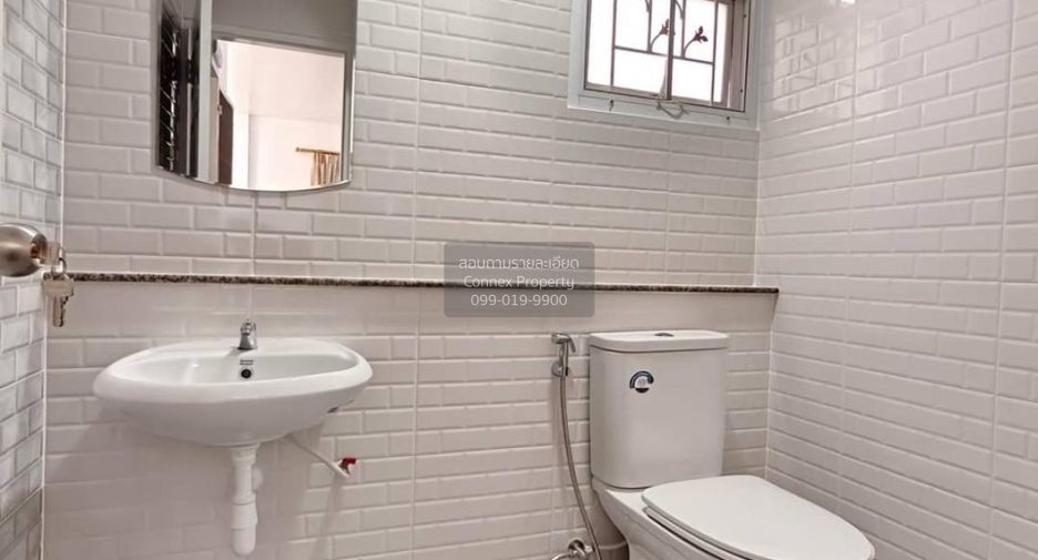 For sale 4 bedrooms house in Bang Bua Thong, Nonthaburi