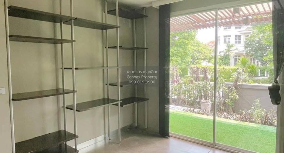For sale 4 bedrooms house in Prawet, Bangkok