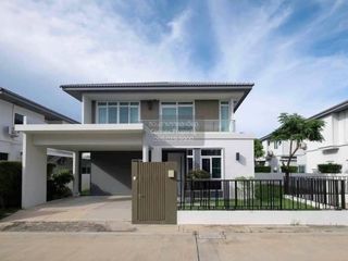 For sale 4 bedrooms house in Bang Phli, Samut Prakan