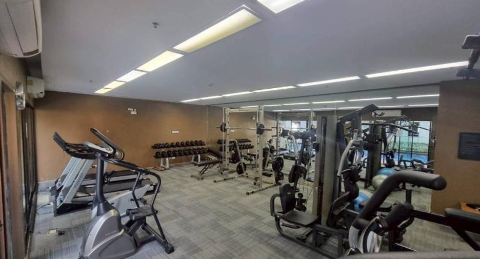 For sale 2 bedrooms condo in Khlong Toei, Bangkok