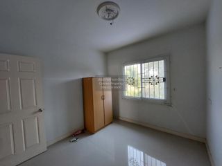 À vendre 3 chambres maison de ville à Mueang Chon Buri, Chonburi