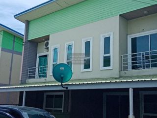 À vendre 3 chambres maison de ville à East Pattaya, Pattaya