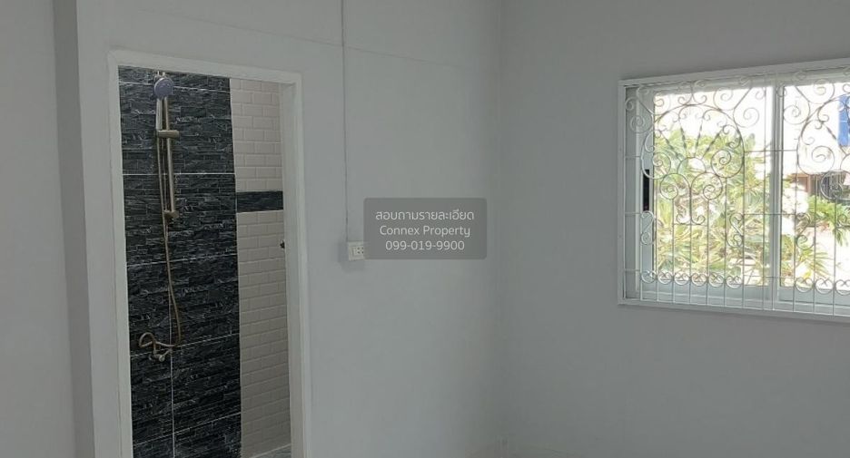 For sale 2 bedrooms townhouse in Lam Luk Ka, Pathum Thani
