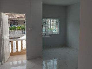 For sale 2 bedrooms townhouse in Lam Luk Ka, Pathum Thani