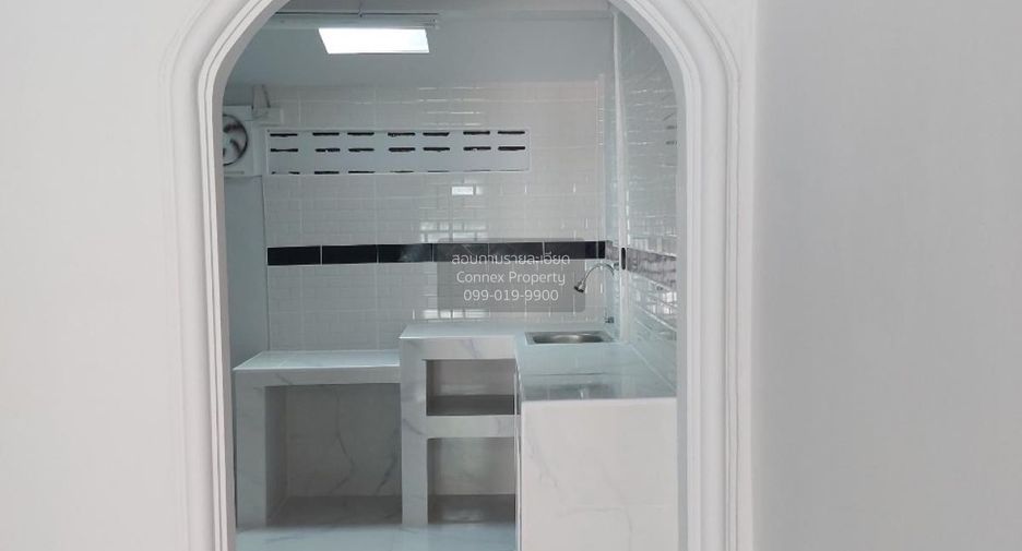 For sale 2 bedrooms townhouse in Lam Luk Ka, Pathum Thani