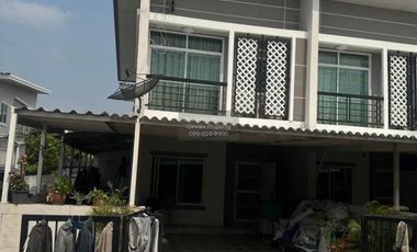 出售 3 卧室 联排别墅 在 Mueang Chon Buri, Chon Buri