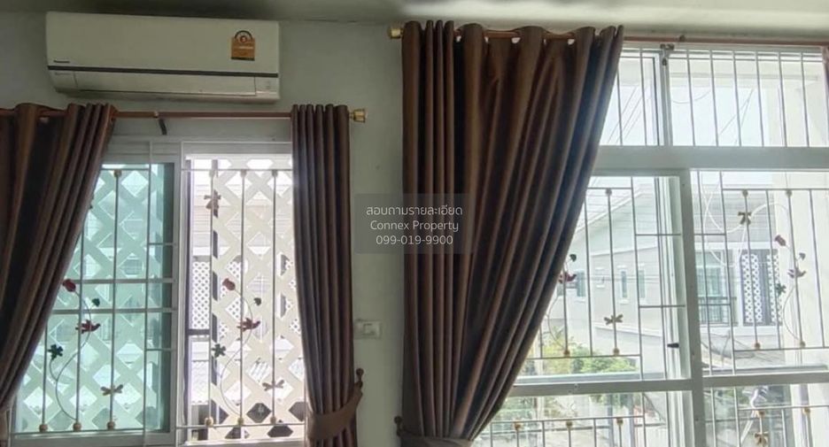 出售 3 卧室 联排别墅 在 Mueang Chon Buri, Chon Buri
