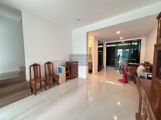 For sale 3 bedrooms townhouse in Bang Khae, Bangkok
