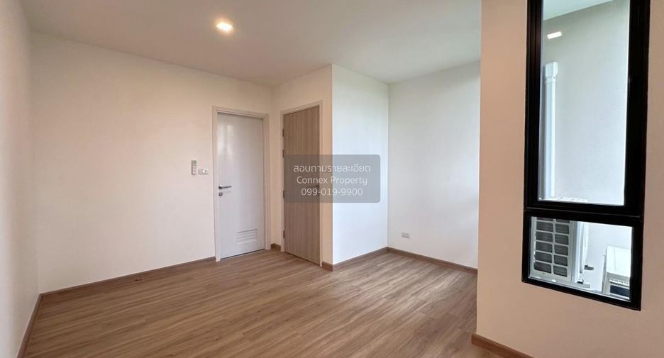 For sale 3 bedrooms townhouse in Bang Khae, Bangkok