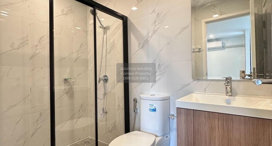 For sale 3 bedrooms townhouse in Bang Khae, Bangkok
