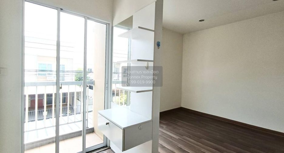 For sale 3 bedrooms townhouse in Bang Yai, Nonthaburi