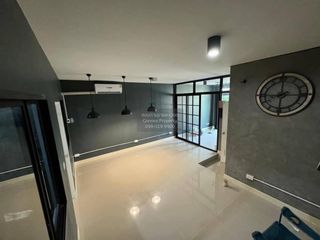 For sale 3 bedrooms townhouse in Rat Burana, Bangkok