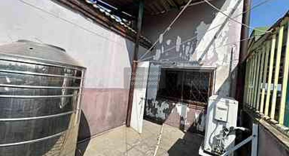 For sale 4 bedrooms townhouse in Mueang Nonthaburi, Nonthaburi