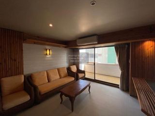 For sale 3 bedrooms condo in Phra Khanong, Bangkok