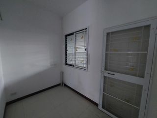 Casa en venta de 3 habitaciones en Phanat Nikhom, Chonburi