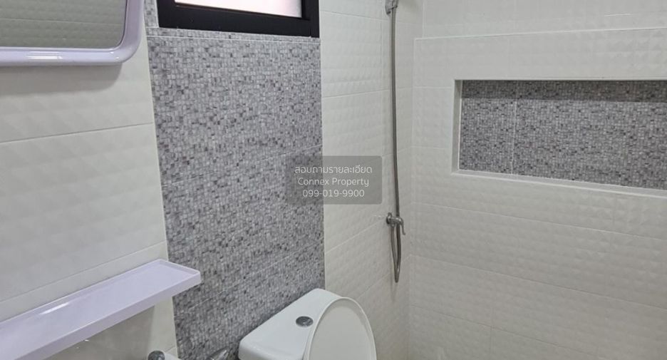 For sale 2 bedrooms townhouse in Khlong Sam Wa, Bangkok