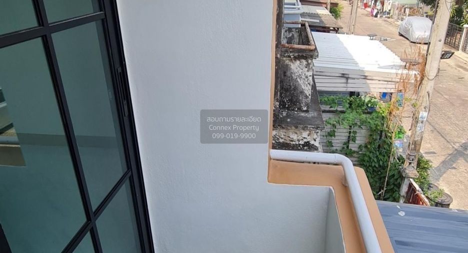 For sale 2 bedrooms townhouse in Khlong Sam Wa, Bangkok