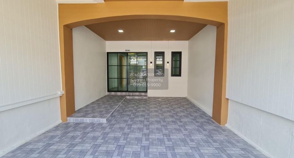 For sale 2 bedrooms townhouse in Khlong Sam Wa, Bangkok