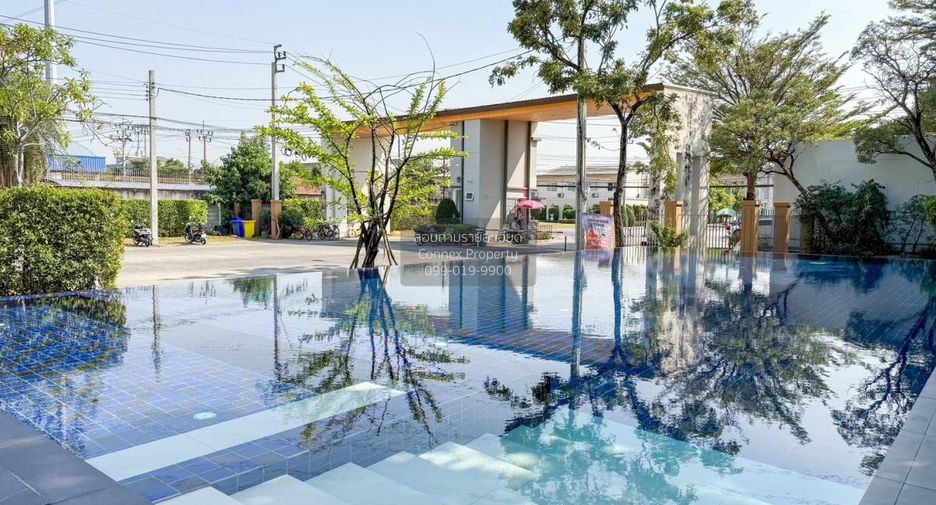 For sale 5 bedrooms townhouse in Bang Kruai, Nonthaburi