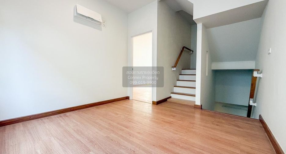 For sale 5 bedrooms townhouse in Bang Kruai, Nonthaburi