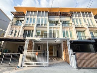 For sale 5 bedrooms townhouse in Bang Kruai, Nonthaburi