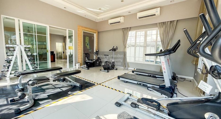 For sale 5 bedrooms townhouse in Bang Kruai, Nonthaburi