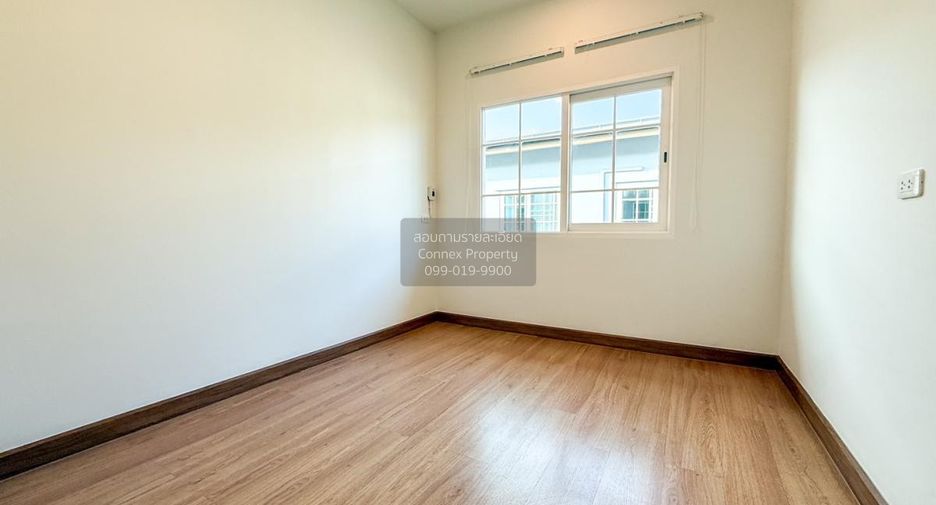 For sale 5 bedrooms townhouse in Bang Kruai, Nonthaburi