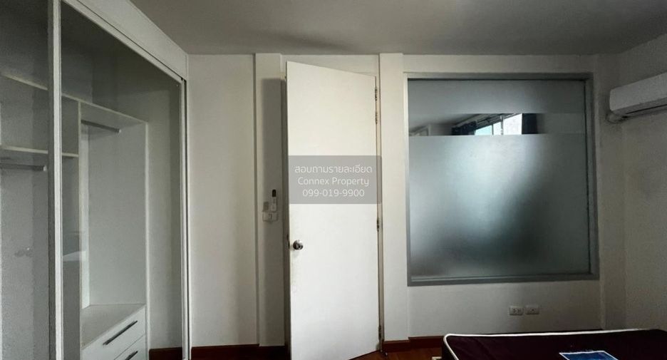 For sale 1 bed condo in Thon Buri, Bangkok