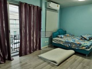 For sale 3 bedrooms townhouse in Don Mueang, Bangkok