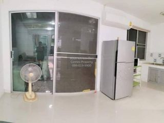 For sale 3 bedrooms townhouse in Don Mueang, Bangkok