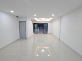For sale 2 bedrooms townhouse in Bang Bua Thong, Nonthaburi