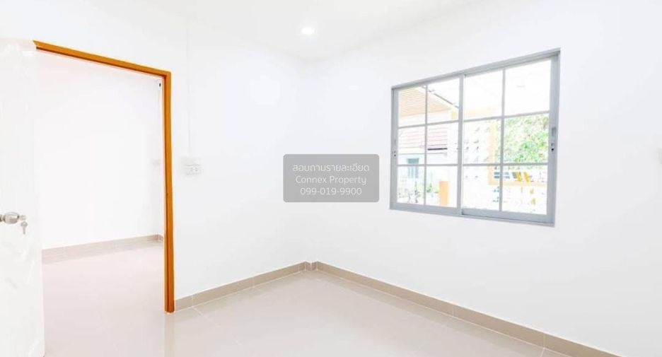 Casa adosada en venta de 2 habitaciones en Thanyaburi, Pathum Thani