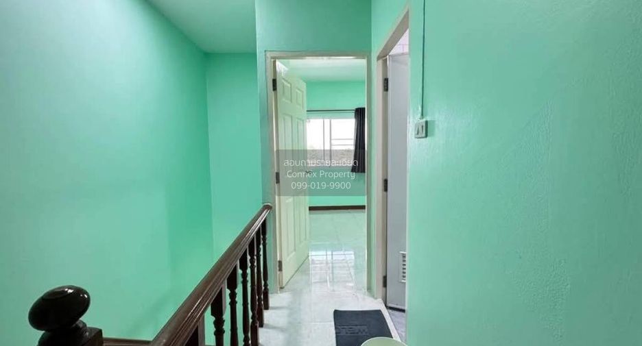 For sale 4 bedrooms townhouse in Sai Noi, Nonthaburi