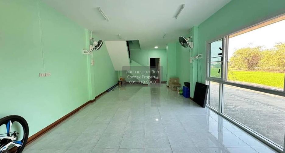 For sale 4 bedrooms townhouse in Sai Noi, Nonthaburi