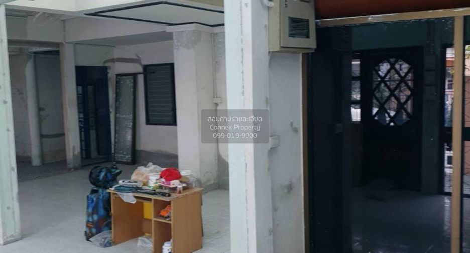Casa en venta de 4 habitaciones en Nong Khaem, Bangkok