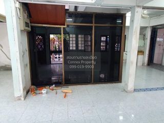 Haus zum Kauf mit 4 Zimmer in Nong Khaem, Bangkok