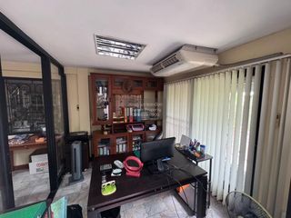 For sale 4 bedrooms townhouse in Don Mueang, Bangkok
