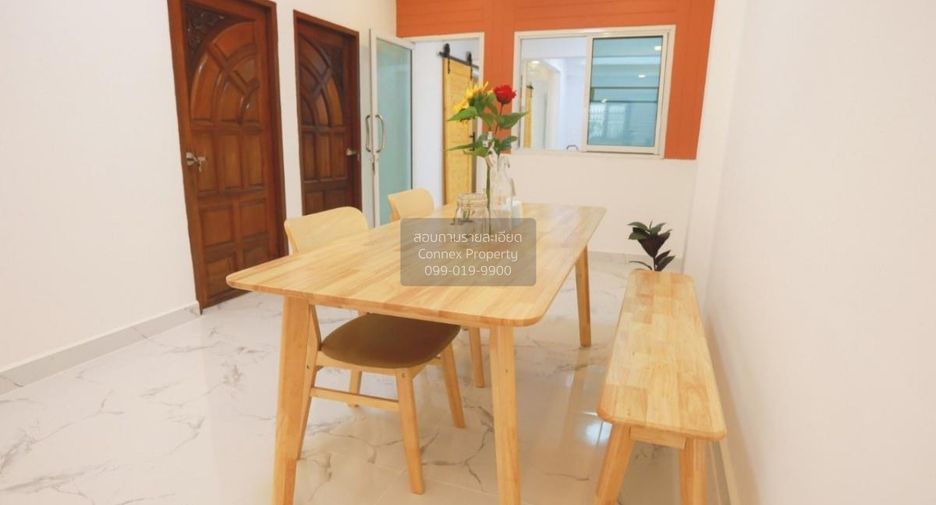 For sale 2 bedrooms townhouse in Lat Phrao, Bangkok