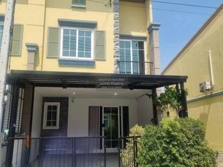 For sale 3 bedrooms townhouse in Lam Luk Ka, Pathum Thani