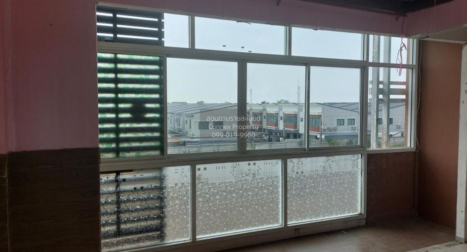 Продажа 2 спальни таунхаус в Phan Thong, Чонбури