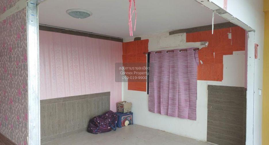 Продажа 2 спальни таунхаус в Phan Thong, Чонбури