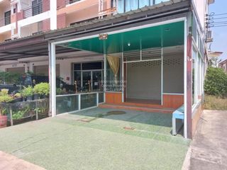 Продажа 2 спальни таунхаус в Phan Thong, Чонбури