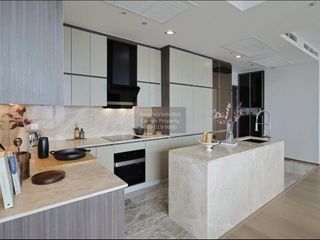 For sale 3 bedrooms condo in Ratchathewi, Bangkok