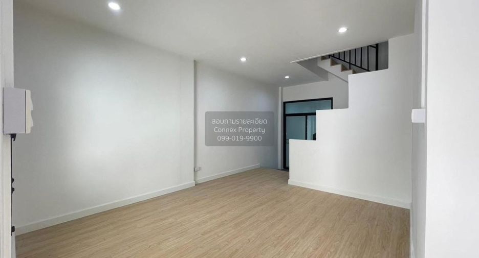For sale 3 bedrooms townhouse in Lam Luk Ka, Pathum Thani
