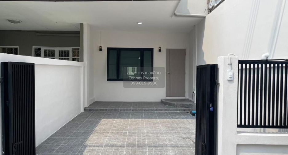 For sale 3 bedrooms townhouse in Lam Luk Ka, Pathum Thani