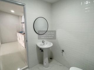 For sale 2 bedrooms townhouse in Bang Bo, Samut Prakan