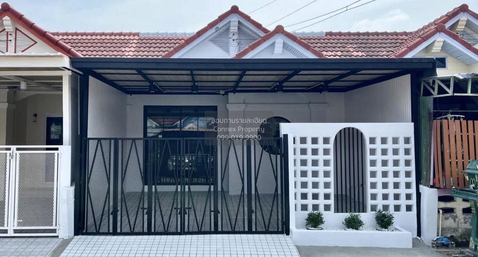For sale 2 bedrooms townhouse in Bang Bo, Samut Prakan