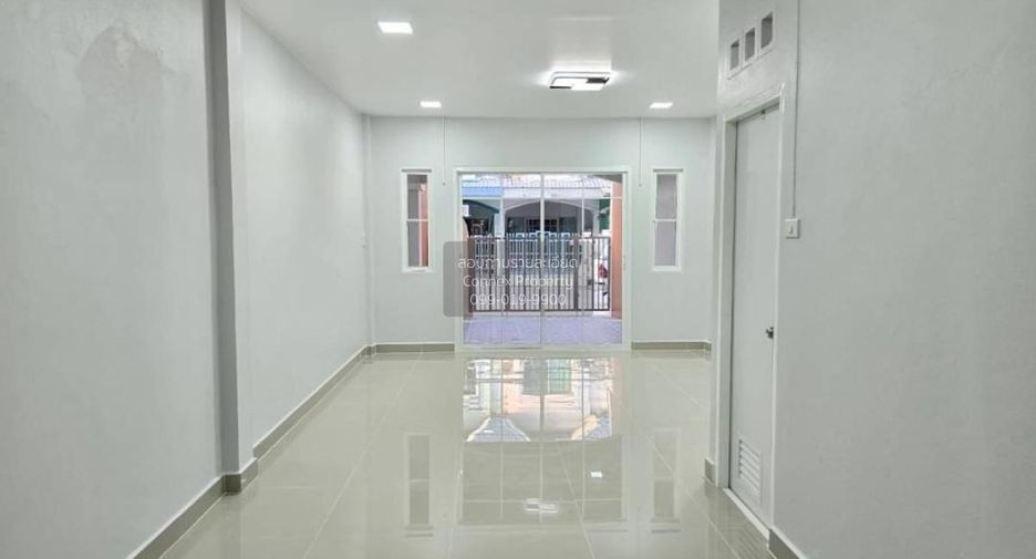 For sale 3 bedrooms townhouse in Bang Bua Thong, Nonthaburi