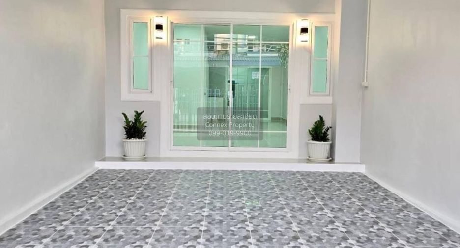 For sale 3 bedrooms townhouse in Bang Bua Thong, Nonthaburi